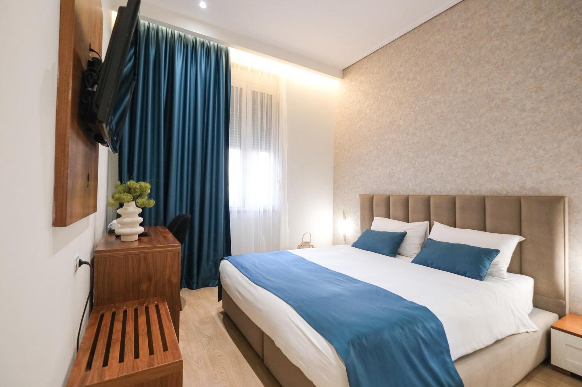Golden City Hotel , Tirana Exterior photo