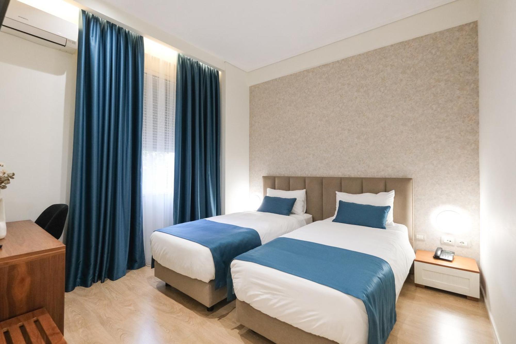 Golden City Hotel , Tirana Exterior photo